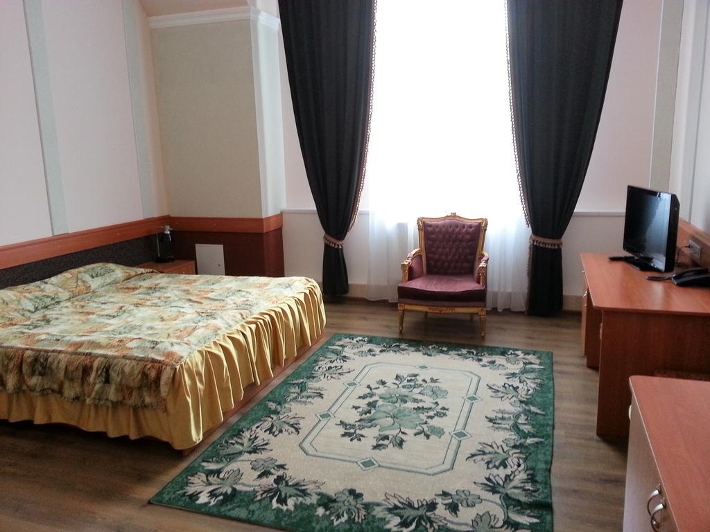 Volter Hotel Lviv Ruang foto