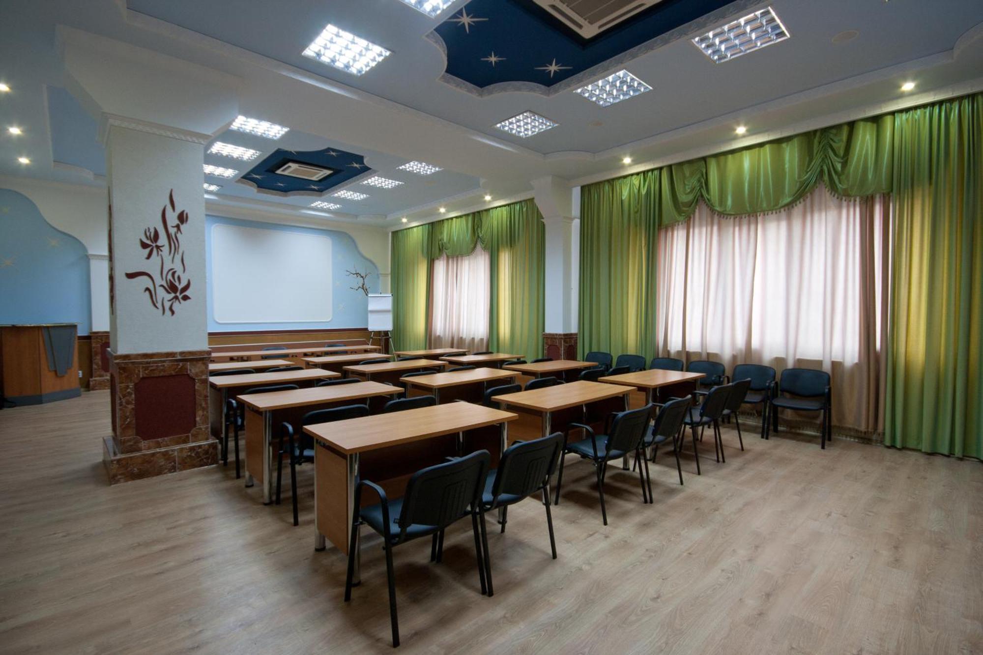 Volter Hotel Lviv Bagian luar foto