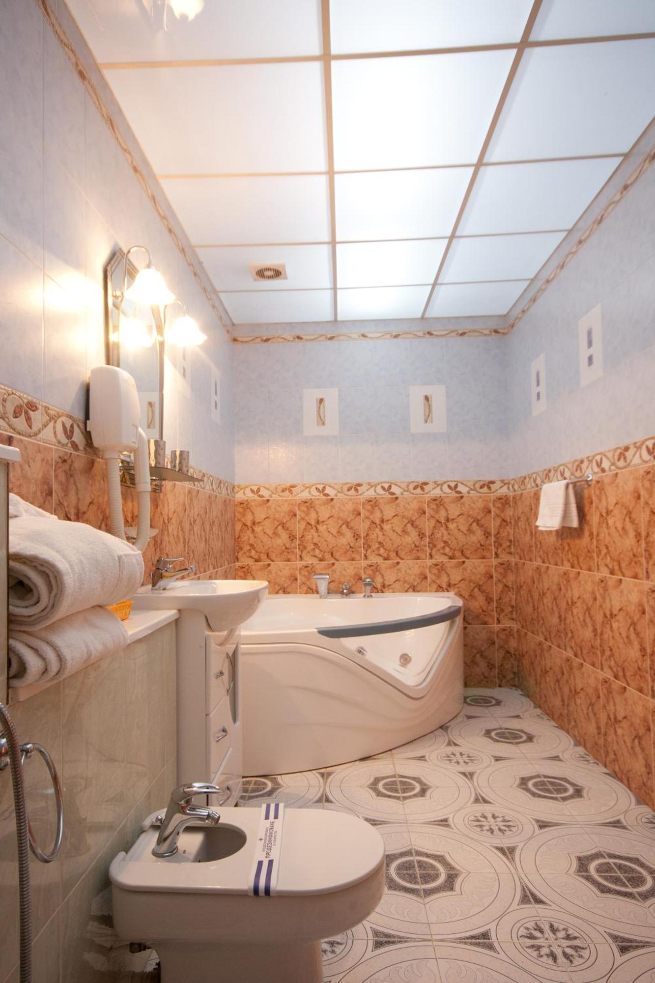 Volter Hotel Lviv Bagian luar foto