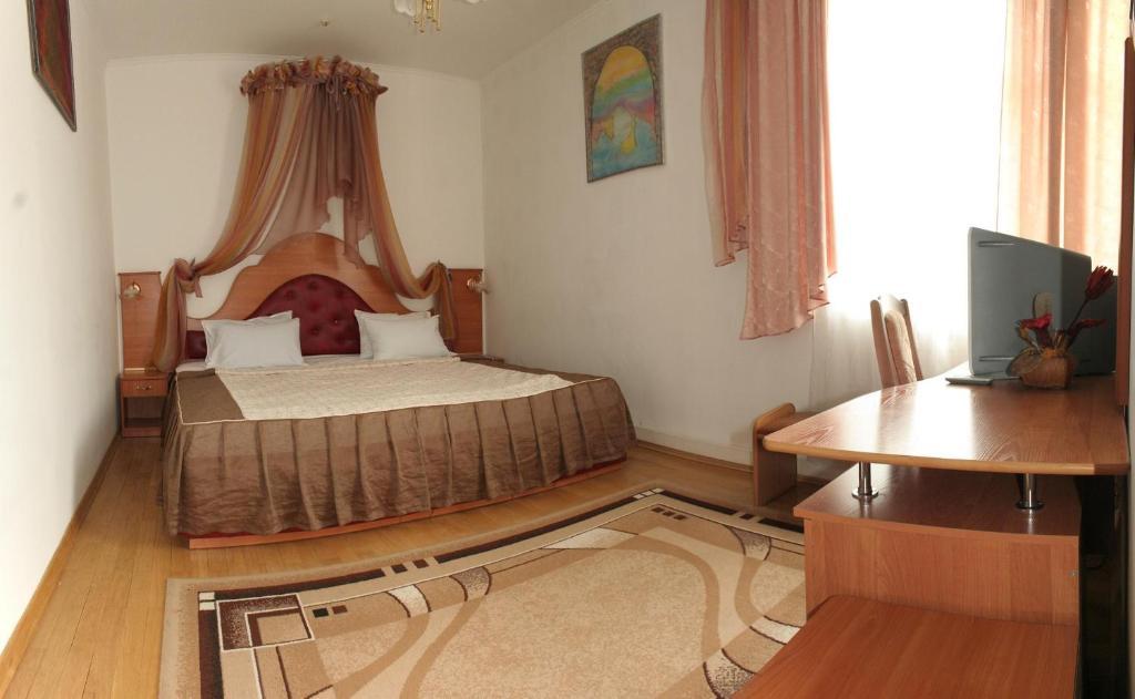 Volter Hotel Lviv Ruang foto