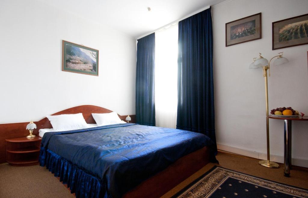 Volter Hotel Lviv Ruang foto